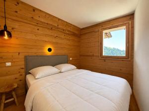 Appartement avec parking, animaux OK - 6 pers., vue montagne - FR-1-505-148