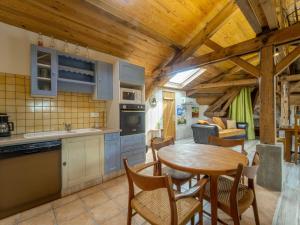Loft spacieux au cœur du village - 4 pers. - FR-1-50-210