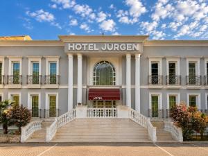 Jurgen Resort