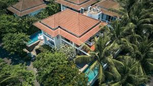 4BR 200m beach Premier Village Danang Resort