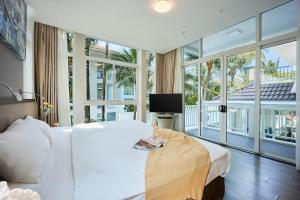 4BR 200m beach Premier Village Danang Resort