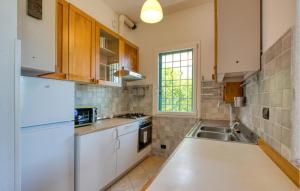 2 Bedroom Gorgeous Home In Lavagna