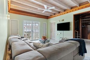 CCI Tourism - 1 BDR Penthouse Montego Bay