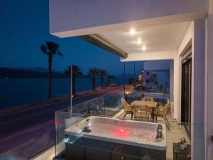 Ciel Seafront Suites - Maisonette