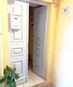 Cozy Studio in Corfu Town Center