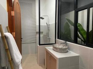 Peaceful 2BR Villa in Kedungu