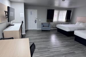 Travelodge by Wyndham Redding CA