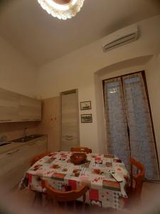 viaroma91carloforte img11