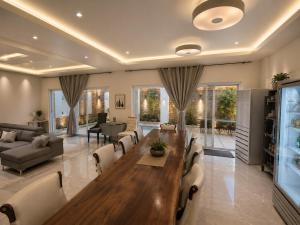 52stone scent poolvilla - B