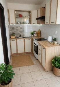 Jakišnica Apartment