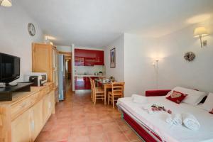 La Primula - Apt with Terrace - Happy Rentals