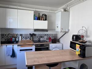 Spacieux 70 m2 terrasse ensoleillée et jardin