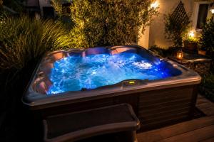 Vasilija Apartment - Cozy, quiet with terrace & spa near Novi Sad, Sremski Karlovci
