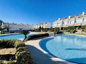 Sagaro house by Costabravaway