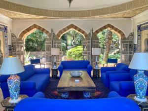 Aegean Beachfront Dream House - With service!