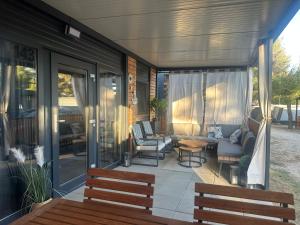 Luce mobile home