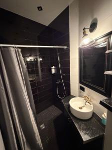 Greg Urban Home