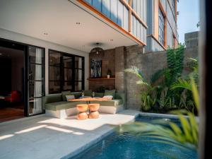 Secana Beachtown Resort & Villas