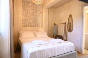Terra Elea Luxury Pool Suite Ammos