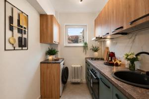 Stylish 2-Bedroom Apartment in Central Bucharest