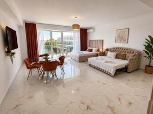 LUXURY RESIDENCE Apartments & Studio