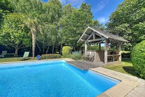 Maisons de Familles Vacation rental with pool spa and Mont-Saint-Michel