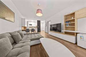 AC 2 room apartment, Old City, Blumentalska