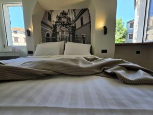 Attimo Boutique Studio - Old Town