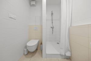 AC 1 room Apartment, Hraničná 36