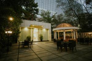 Hotel Phoenix Koregaon Park