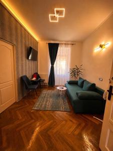 Joseph Hayn Apartments