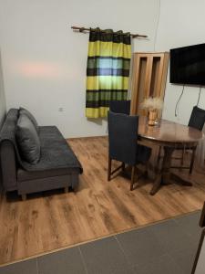 Private apartment ,surrounded by nature,50m from the sea