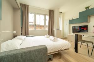 ImmobiliaRent Santa Sofia Apartment B