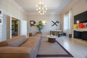 Trevi Suite Iconic View - Luxury Penthouse Rooftop