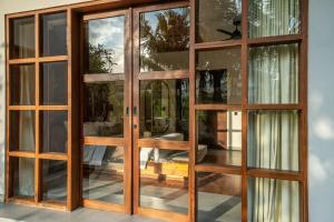 Serene 5 BR Villa in Cemagi - Villa Vastaya