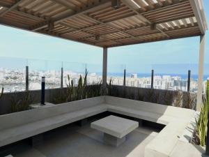 Modern apartment with a view in San Miguel