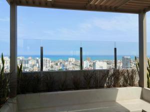 Modern apartment with a view in San Miguel