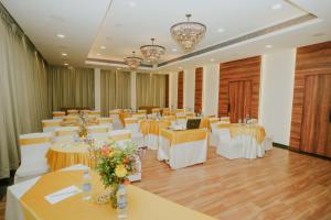 Hotel Phoenix Koregaon Park