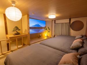 LEON RESORT HOTEL Max 13 people,5min walk Taisho Station,6 min from Shinsaibashi,9 min from Namba Dotonbori,14 min from Universal Studios Japan,Excellent location, entire detached house for private 最大13名 京セラドーム 梅田 難波 USJ 大