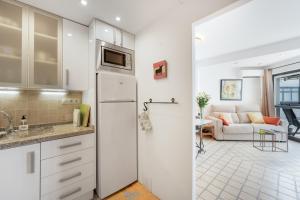 Comfortable First Line Apartment