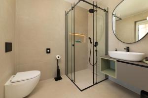 Villa Cremona 2 by El-pi Tours