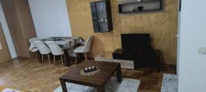 Elena Luka Apartment