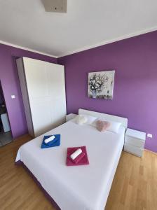 Apartment KIKI, 7th floor, with a sea view, free WiFI, for 2 persons
