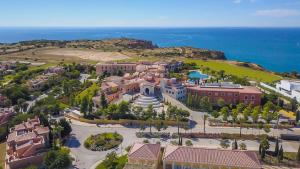 Cascade Wellness Resort Lagos Algarve by Domes