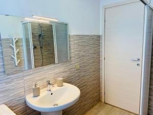 Flat with excellent amenities in SantAmbrogio