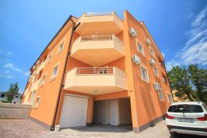 Apartment Regi