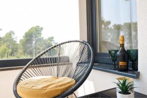 Bokan luxury 1 BDR apartment w parking