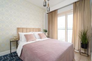 Urban Apartments - Mennica Residence - Great Location&65