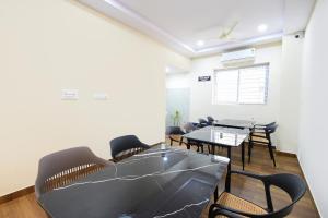 FabHotel Midori Inn