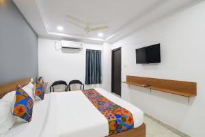 FabHotel Midori Inn
